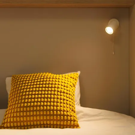 Victoriei Square Apartament *